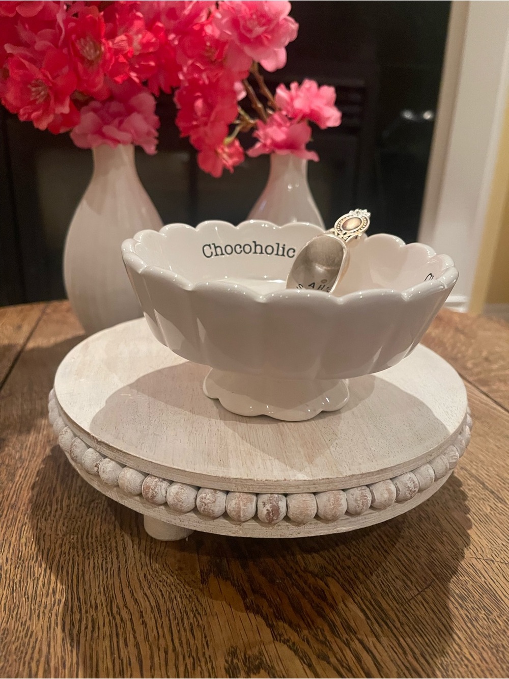 Mud Pie “Chocoholic” White Scalloped Ceramic Dessert Bowl